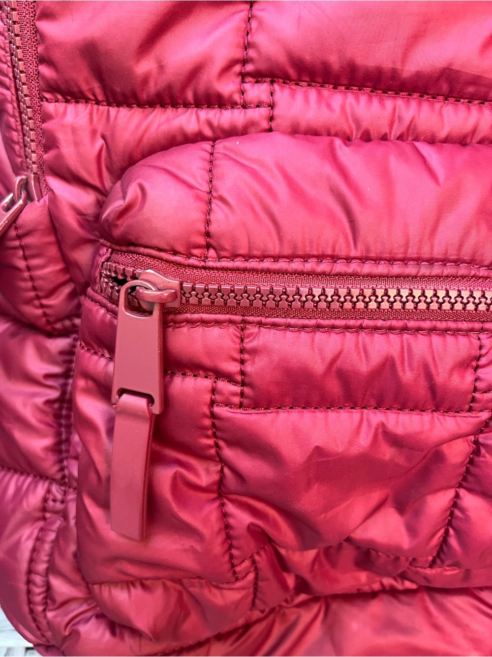 Pajar Quilted Burgundy Backpack - Picture 6 of 13